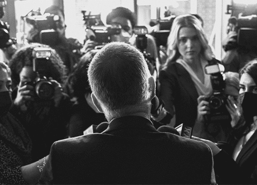 Jesús estaba harto de la política, también.